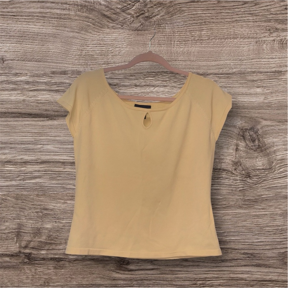 Ann Taylor Fitted Cream Blouse
